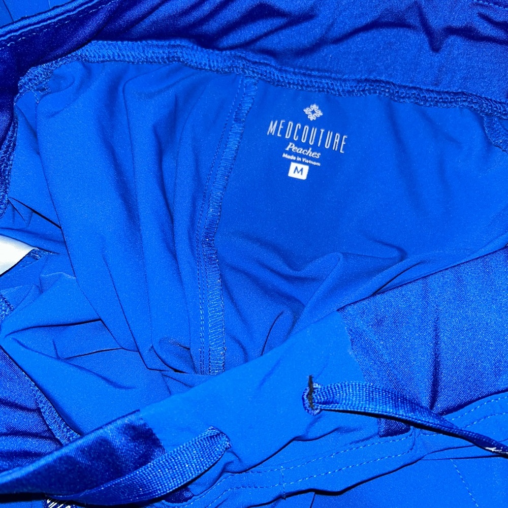 Med Couture Peaches Royal Blue Scrub Top and Pants Set - Picture 12 of 14